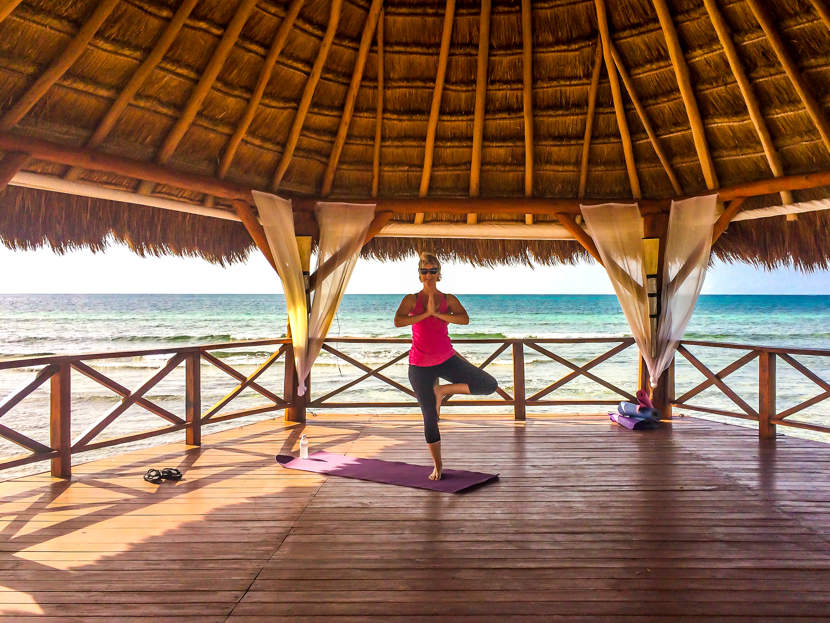 Jolene Tree Pose Silversands